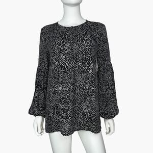 LOFT Polka Dot Long Sleeve 1/2 Button Up Blouse Top (Black/White | Size S)